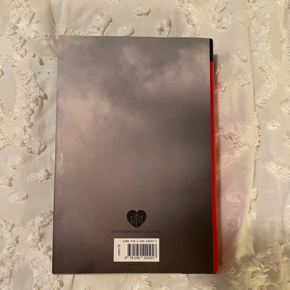 📚3/$28 books📚 - Picture 4 of 4